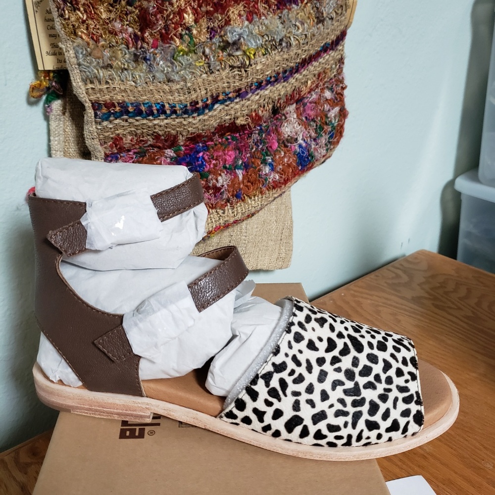 Anthropologie GeeWawa LilyToo Sandal Dalmation Pony Hair NIB Last Call